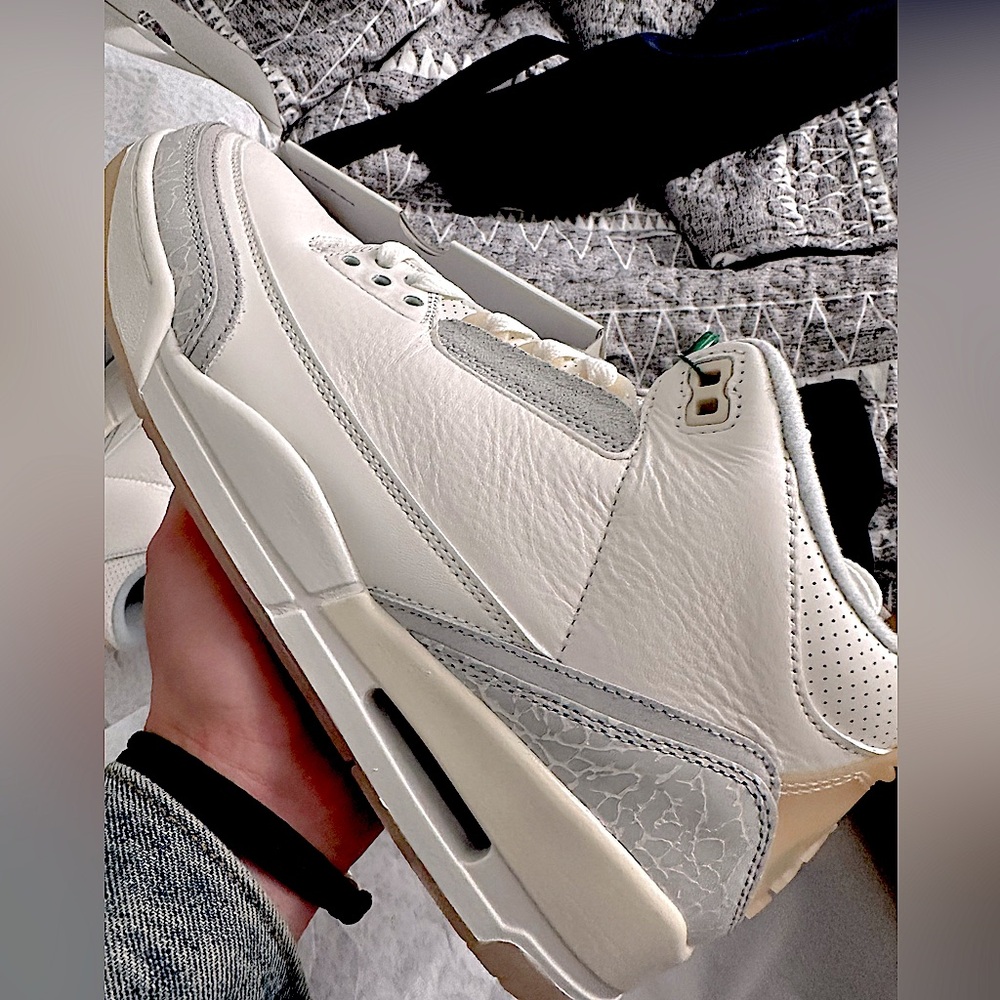 Air Jordan 3 Craft Ivory size10.5